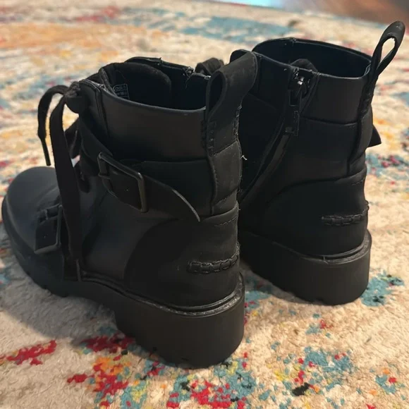 UGG boots size women’s 7 - Picture 2 of 6